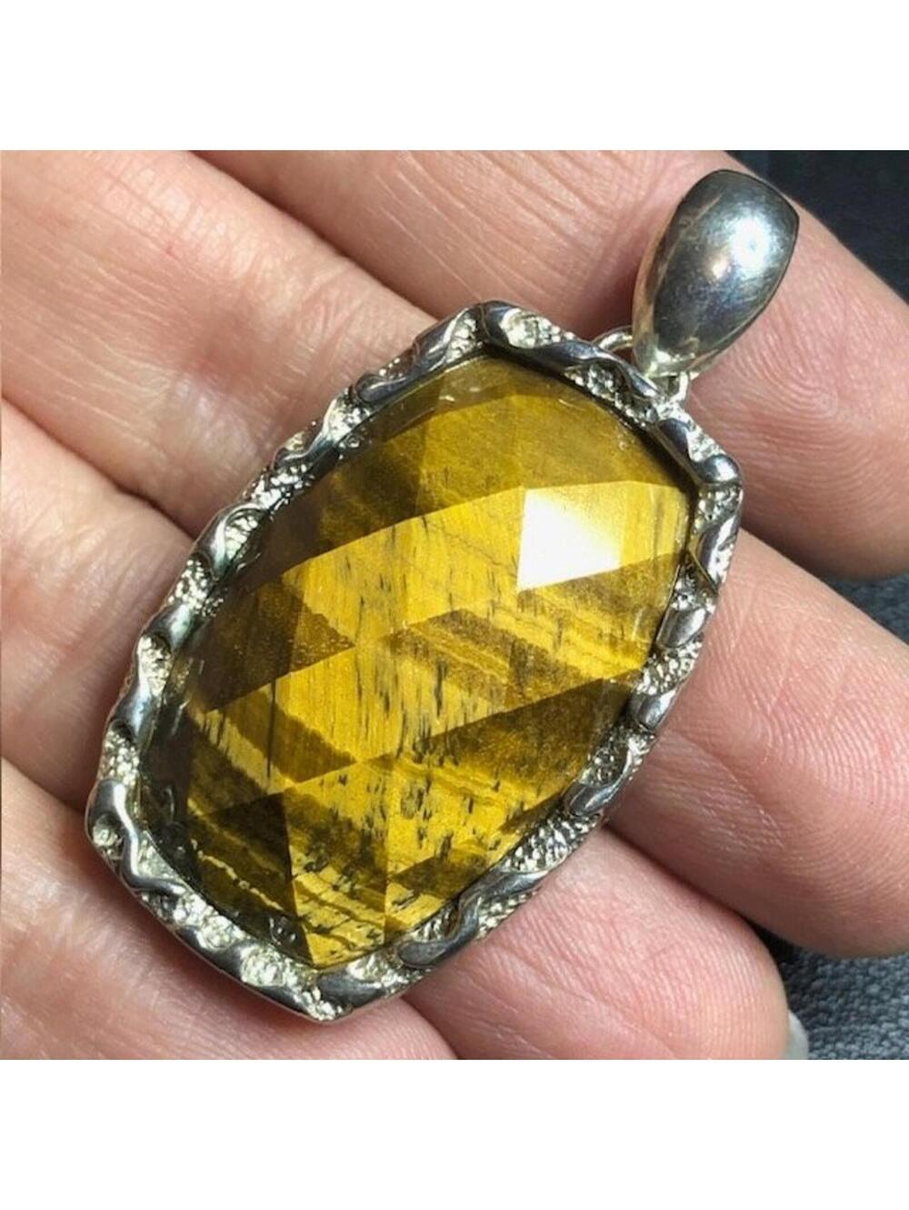 B4358 WHITNEY KELLY sterling Silver Faceted   Tiger's Eye Large pendant 2" 15.8g